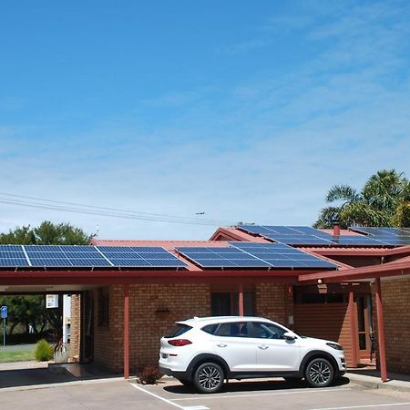 Cunningham Shore Motel Lakes Entrance Extérieur photo