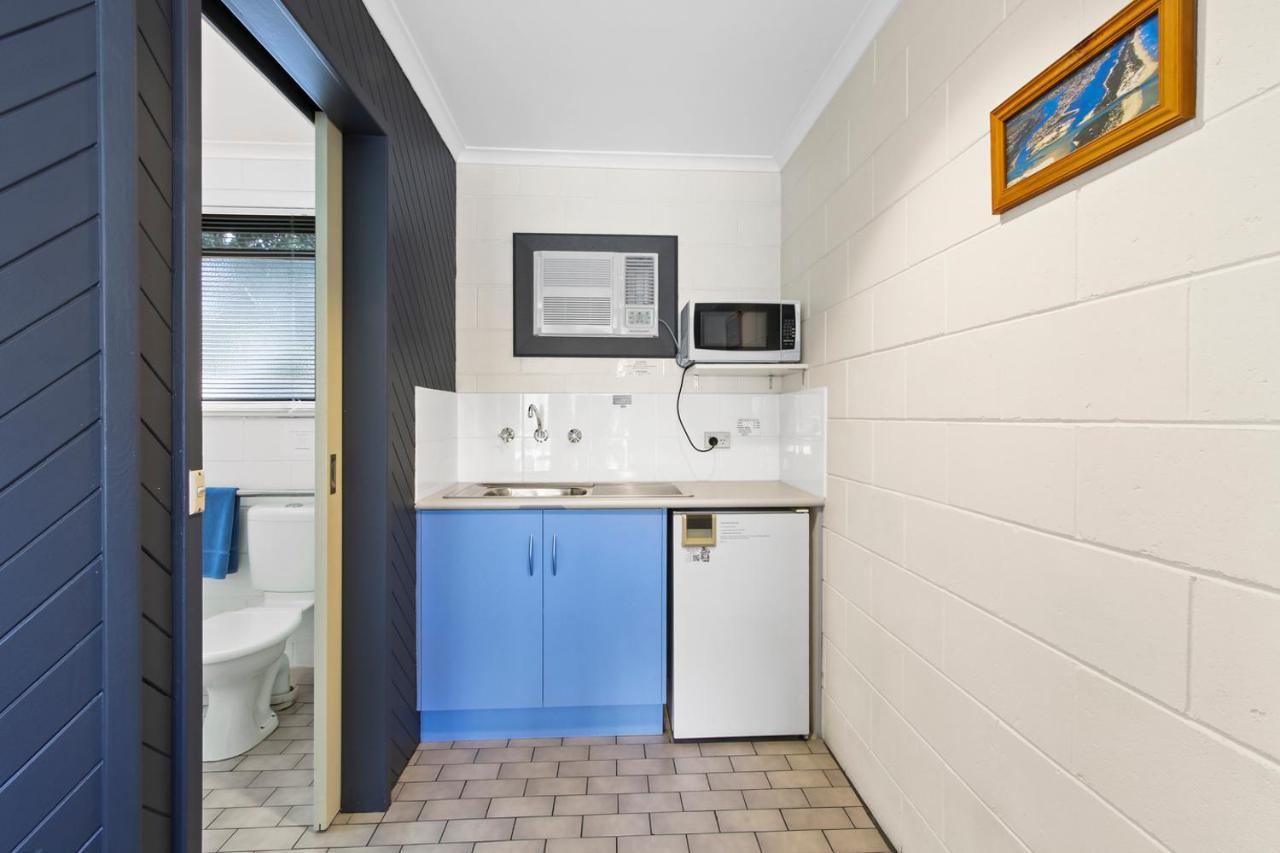 Cunningham Shore Motel Lakes Entrance Extérieur photo