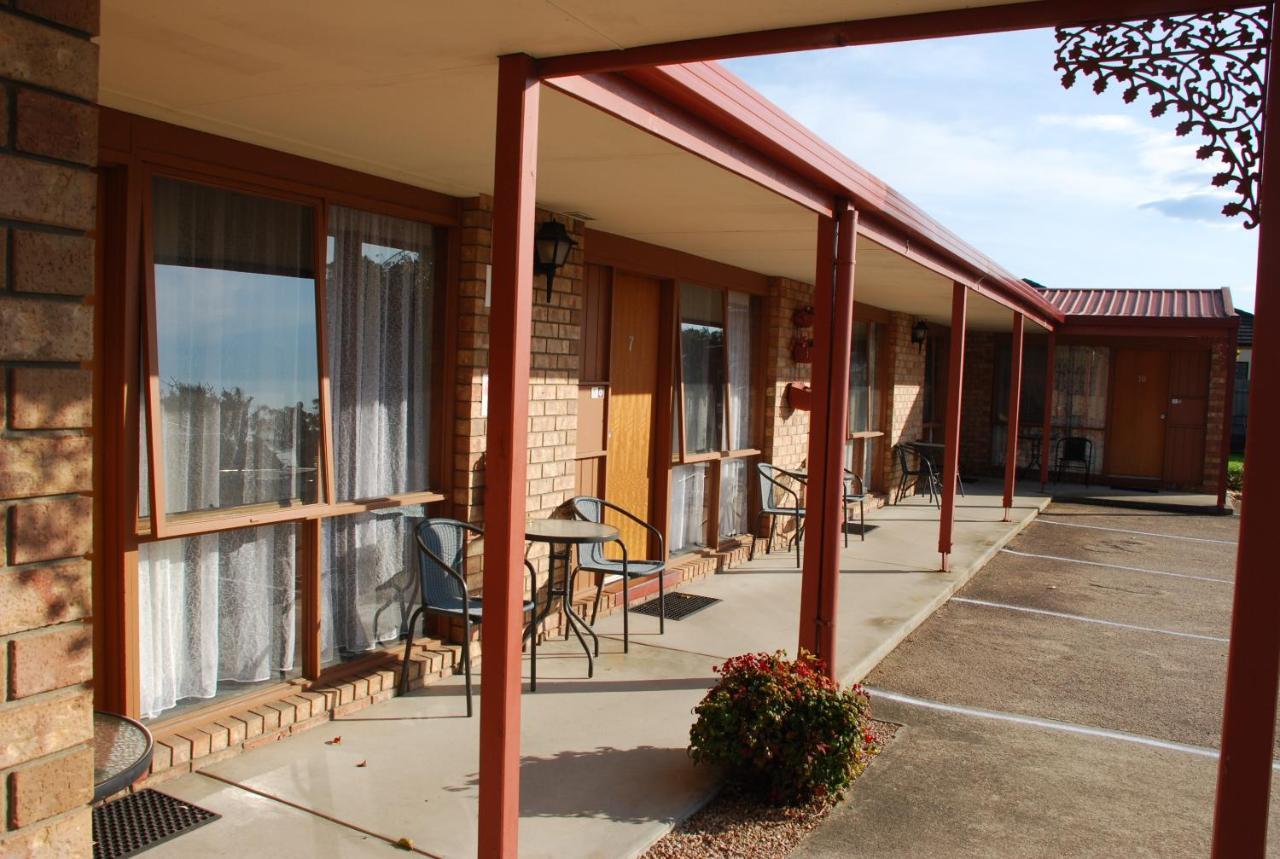 Cunningham Shore Motel Lakes Entrance Extérieur photo