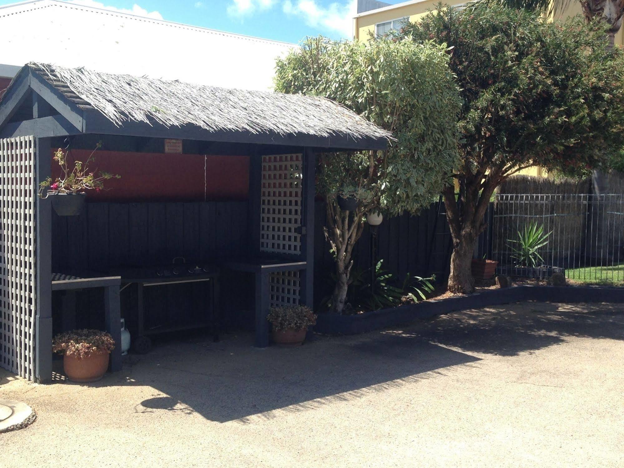 Cunningham Shore Motel Lakes Entrance Extérieur photo